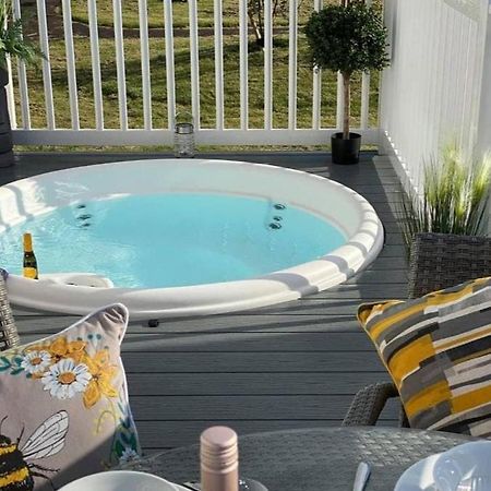 Dreams Luxury Residence Tattershall Esterno foto